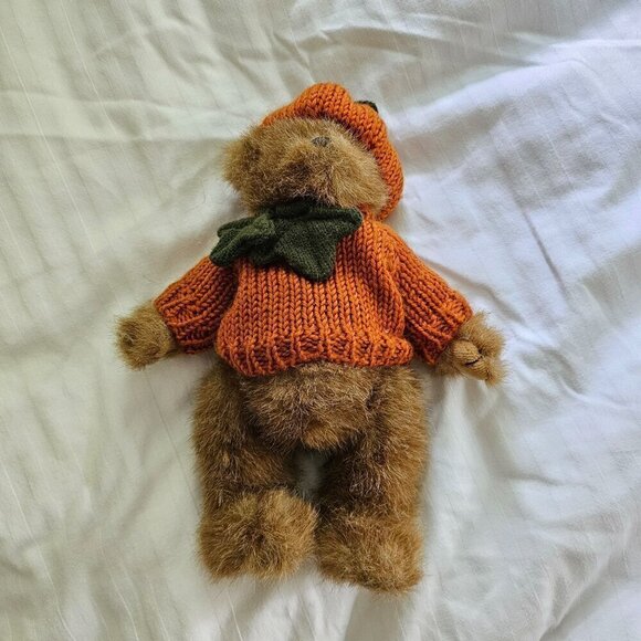 Bearington Collection Bear Brown Plush With Pumpkin Costume, Movable Legs - Picture 8 of 9
